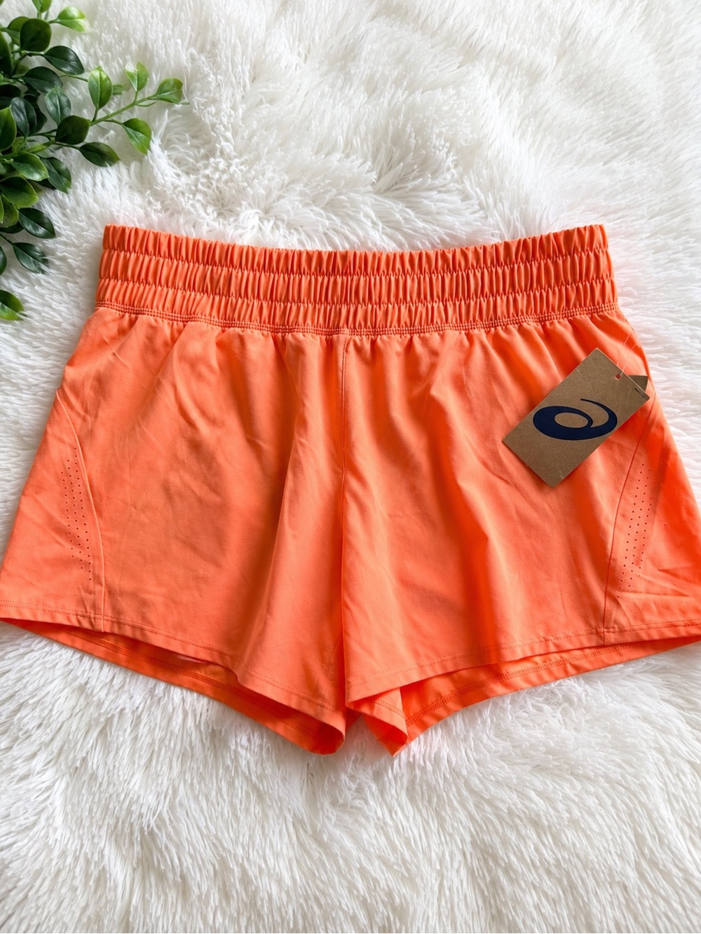 ASICS Women’s XL Peach Coral Lined Running Shorts NWT Athletic Activewear
